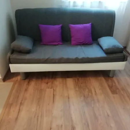 Ivana Apartman *