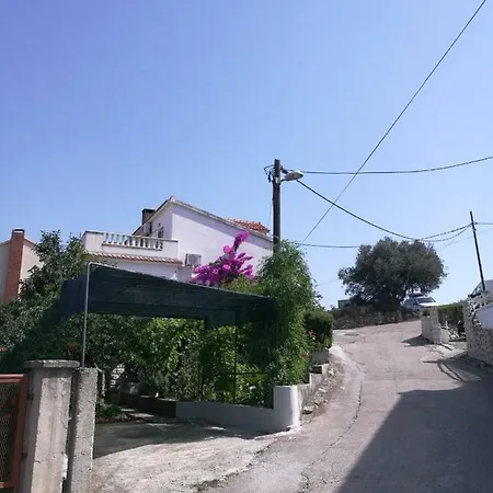 Ivana Apartman