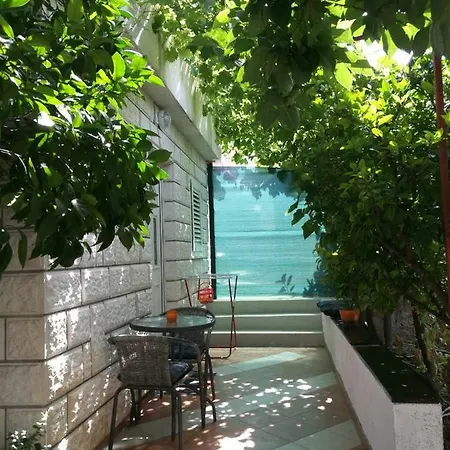 Ivana Apartman Trogir